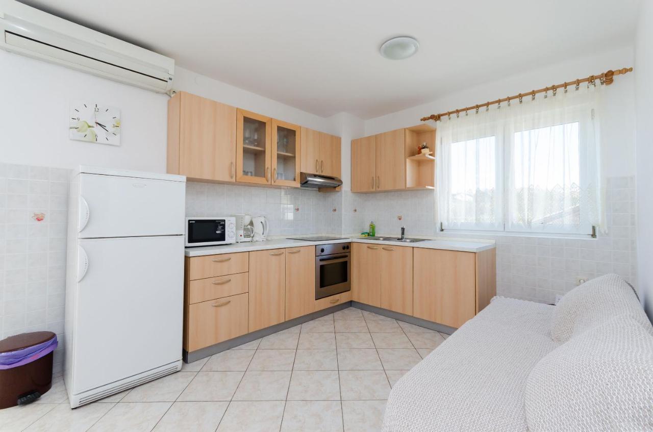 Apartments Marija P 洛帕 外观 照片